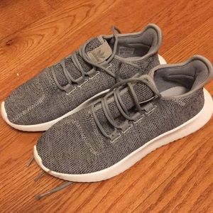 Adidas sneakers gray 7.5